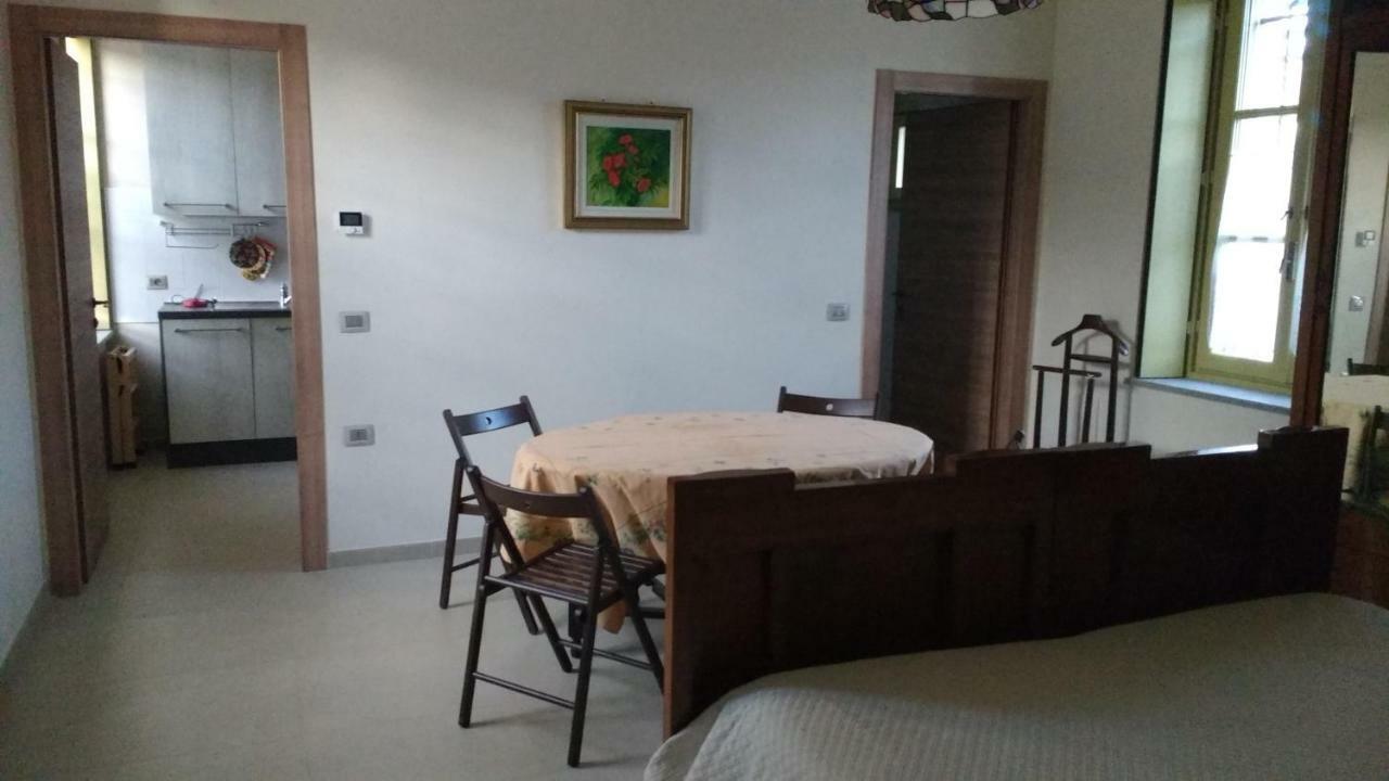 Agriturismo Cascina Poscallone 阿比亚泰格拉索 外观 照片