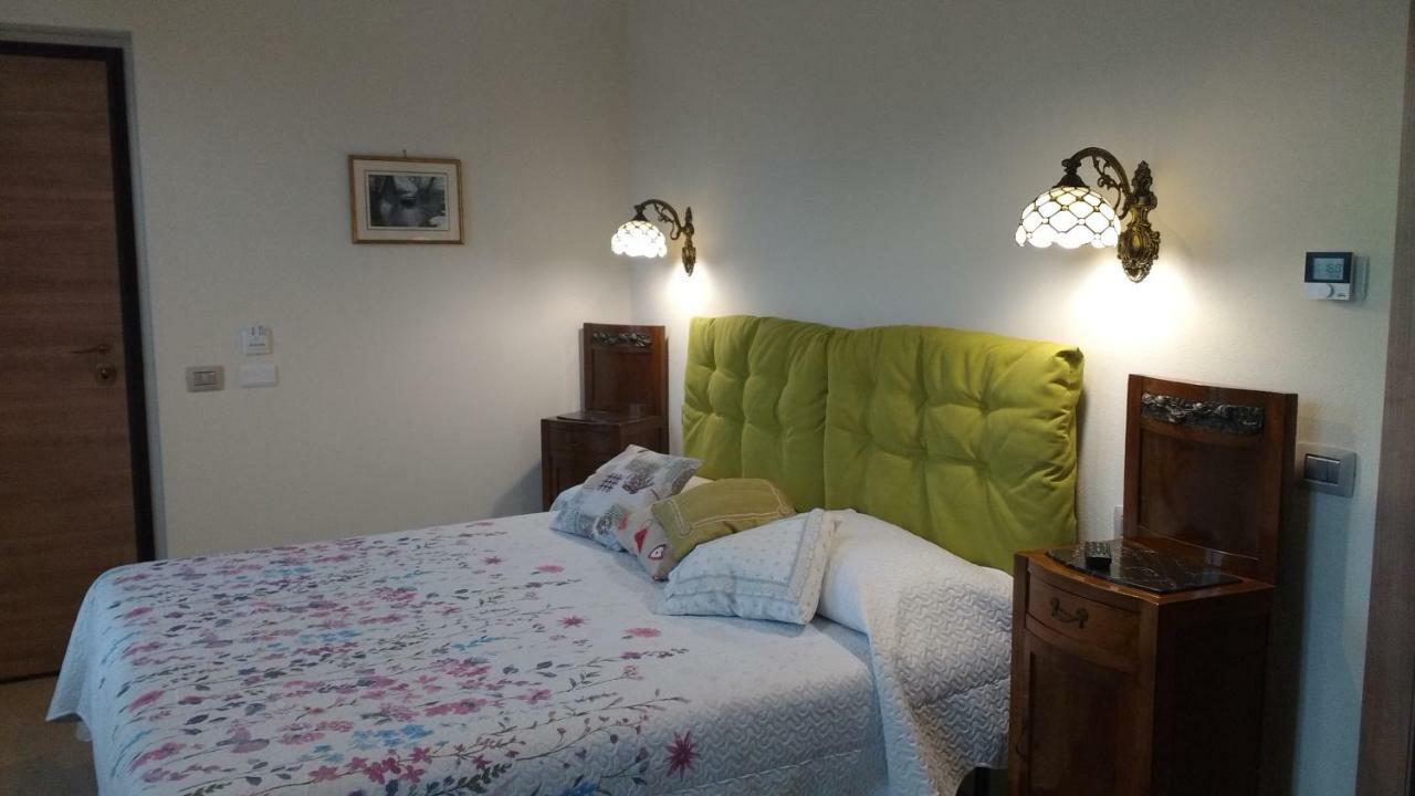 Agriturismo Cascina Poscallone 阿比亚泰格拉索 外观 照片